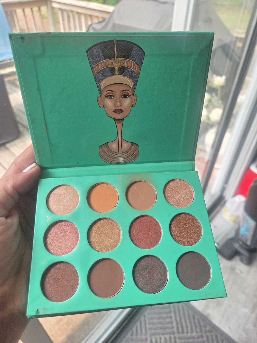Nubian Eyeshadow Palette - Warm Neutrals (Green Compact)